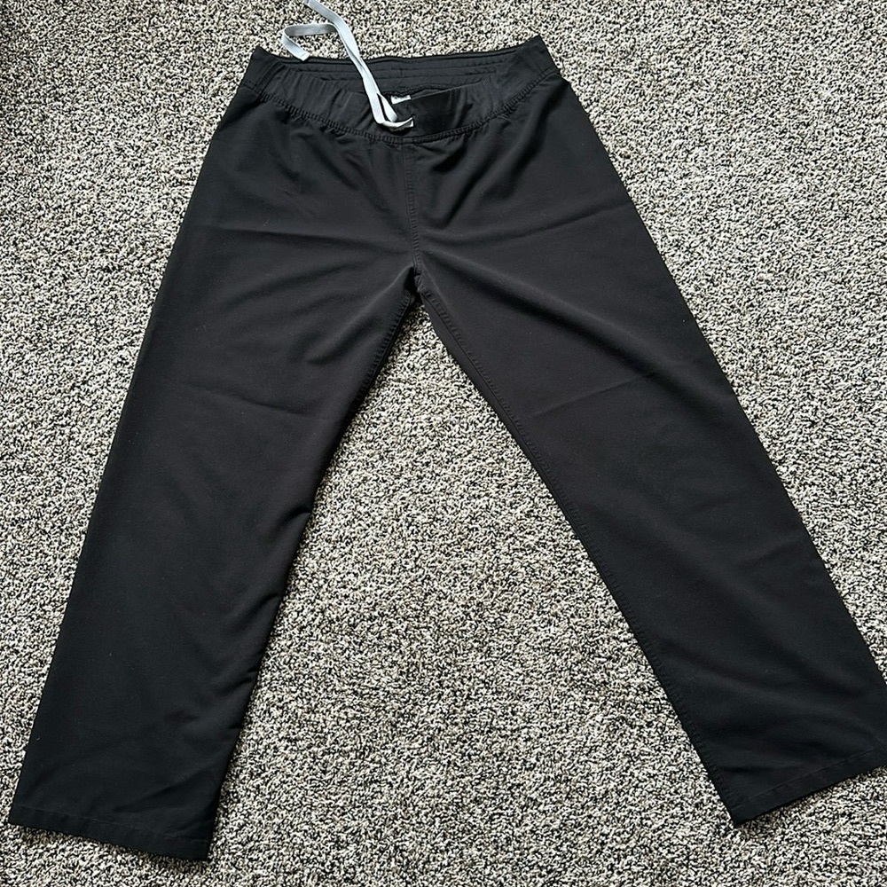 GUC Figs Livingston scrub pants